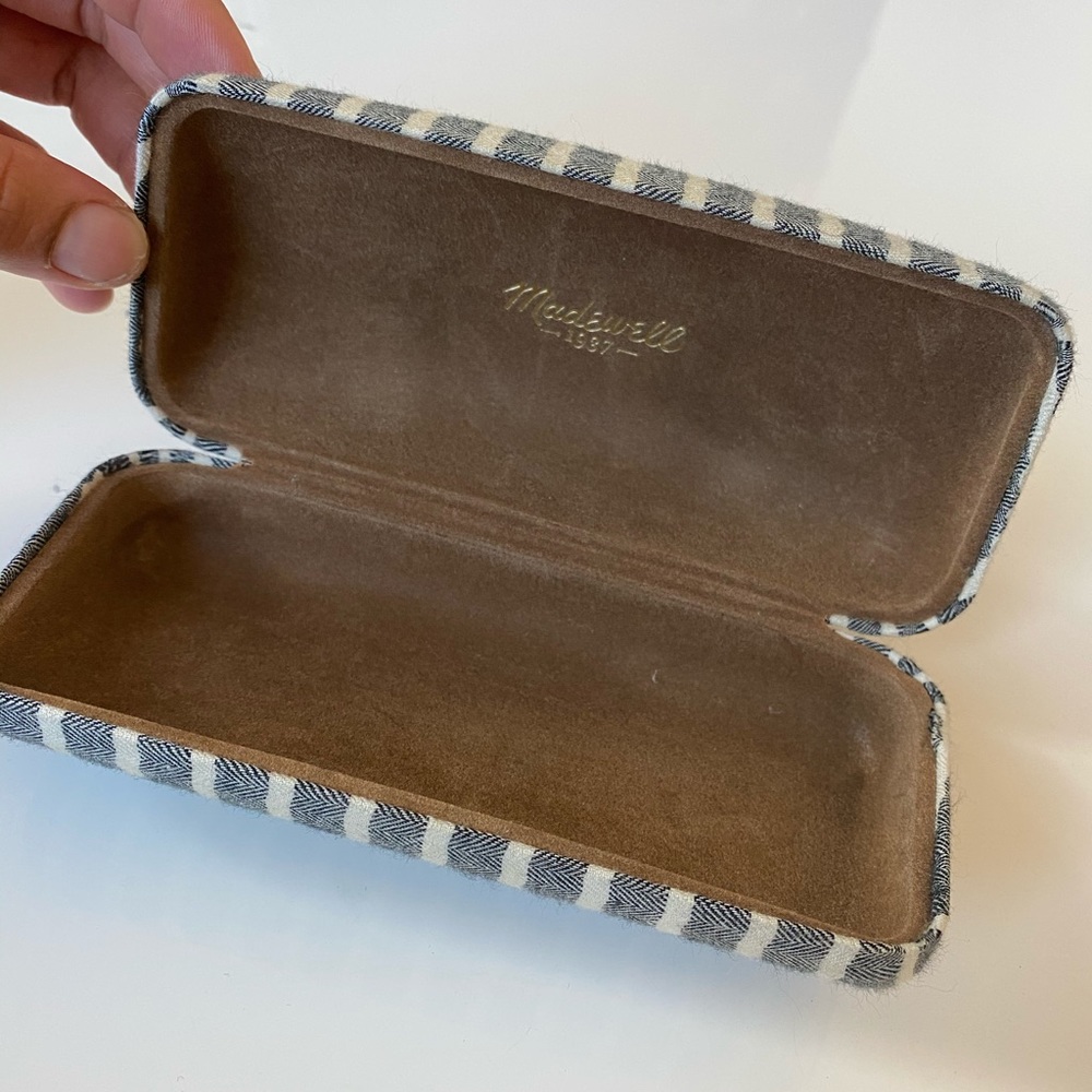 Madewell Striped Sunglasses/Glasses Case